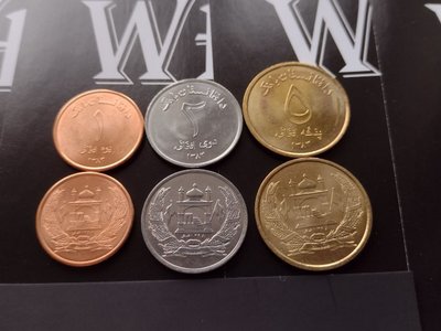 3 монети 1, 2, 5 Afganis, Афганістан, 2004 рік, UNC 001723 фото