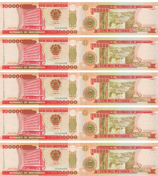 10 банкнот 100000 Meticais, Мозамбік, 1993 рік, UNC 001336 фото