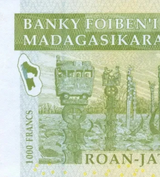 200 Ariary, Madagaskar, 2004, UNC
