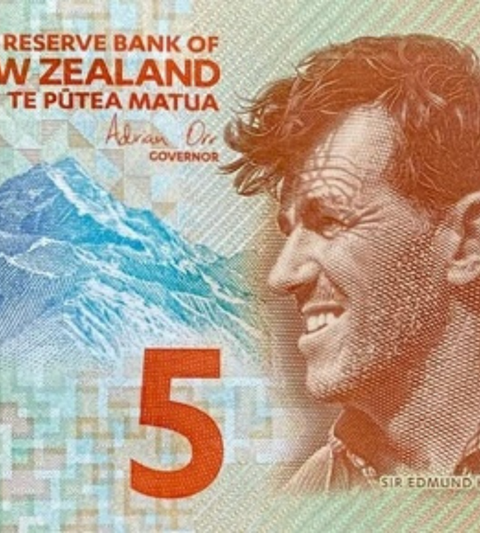5 Dollars, Nouvelle-Z&eacute;lande, ann&eacute;e 2018, UNC Polym&egrave;re 005385 фото